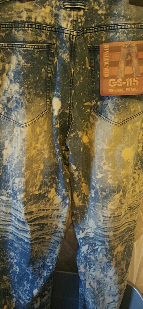 Jeans - Picture 3 of 3
